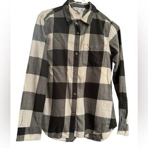 Old Navy Women’s Plaid Flannel Shirt